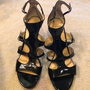 NINE WEST BLACK PATENT STRAPPY GLADIATOR SANDALS